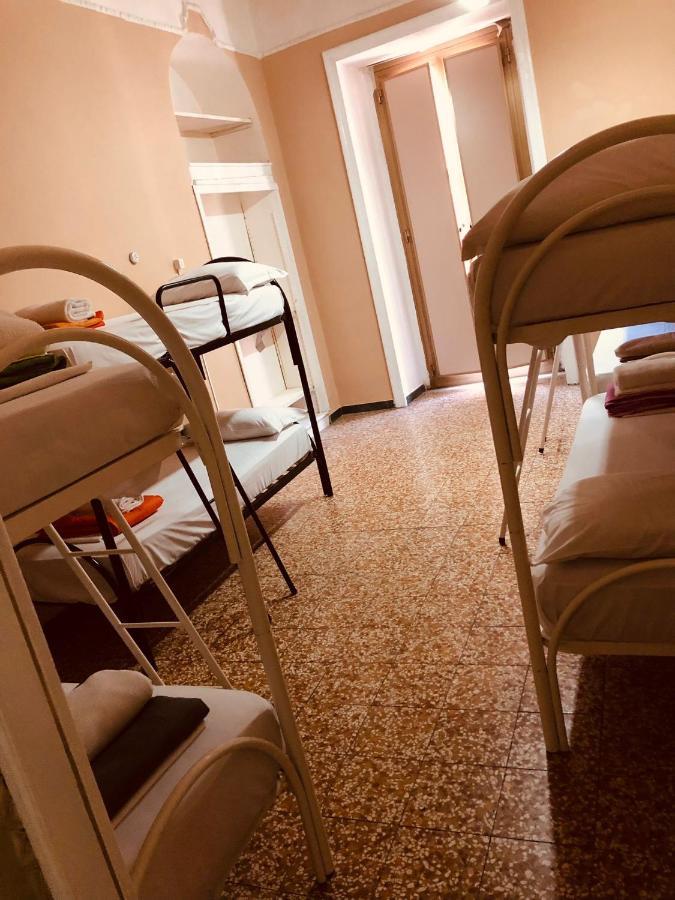 Hostel Bb La Fenice Napoli Dış mekan fotoğraf