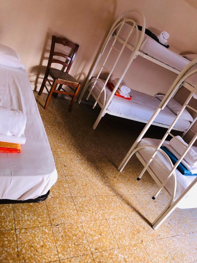 Hostel Bb La Fenice Napoli Dış mekan fotoğraf